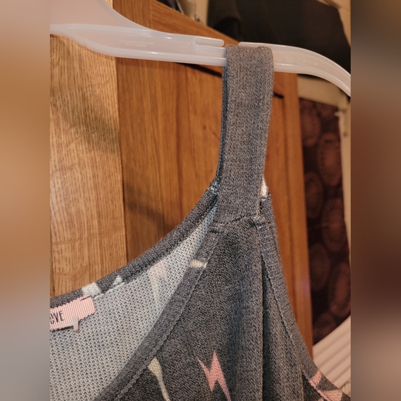 P.S Love large lightning bolt tank top - Picture 6 of 7